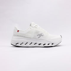 On Running Cloudmonster Sneaker