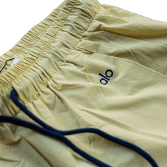Alo Yoga High-Waist Parachute Pants - Pale Yellow