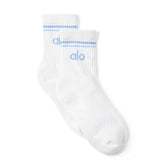 Alo Yoga | Unisex Half-Crew Throwback Sock White/Seashell Blue