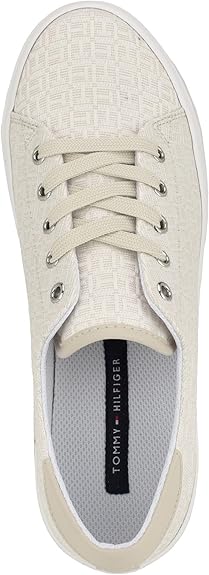 Tommy Hilfiger Women's Bazlie Sneaker - Beige