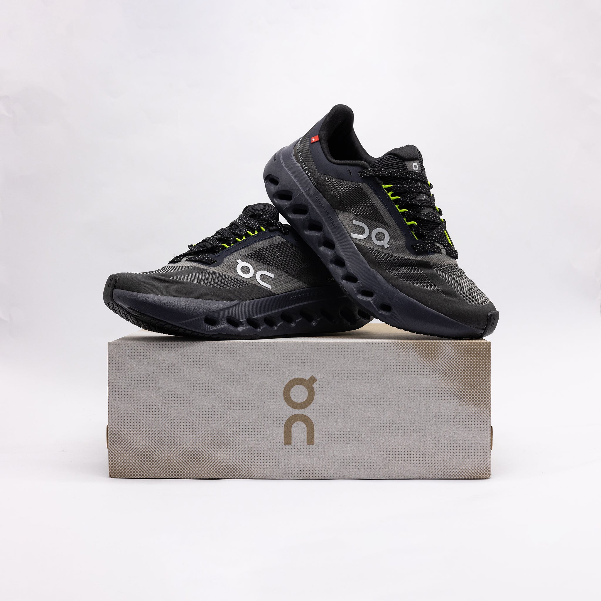 On Running Cloudmonster Sneaker