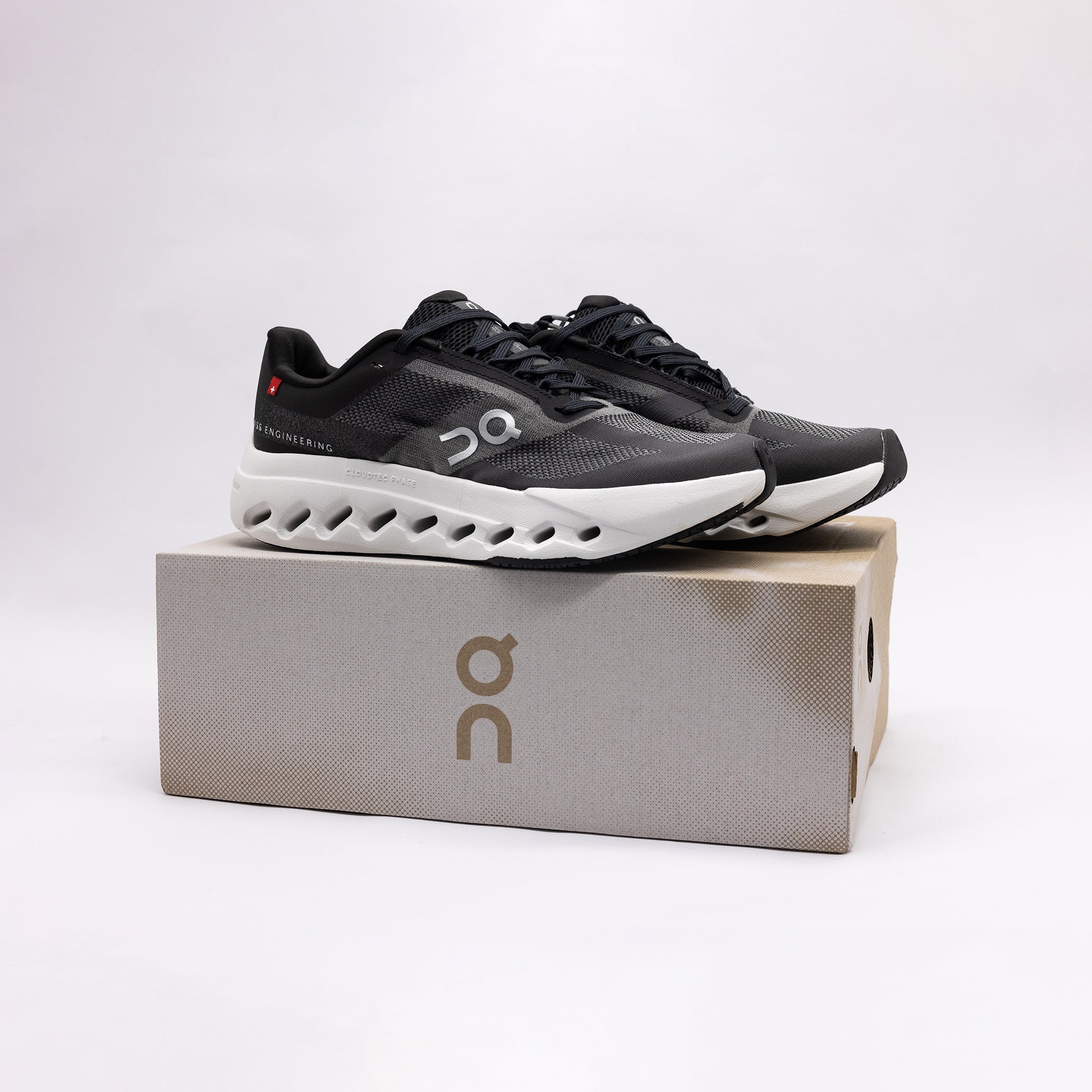 On Running Cloudmonster Sneaker