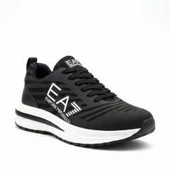 EA7 Emporio Armani Runner Sneaker - Black (Mirror)